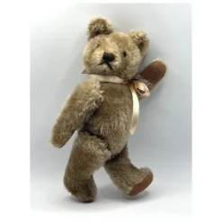 1968 Steiff Original Teddy With All ID - Heart-faced Bear - 19 Cm - Button - Caramel Mohair 14 1968 Steiff Original Teddy With All ID - Heart-faced Bear - 19 Cm - Button - Caramel Mohair -Steiff 1968 Steiff Original Teddy all ID pic 4o 7203a10.10 68c8c733 f