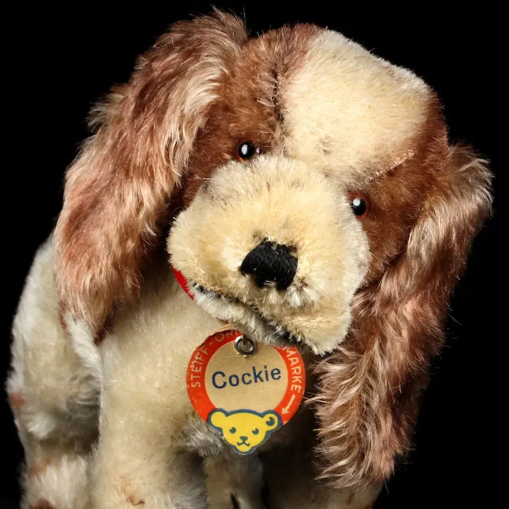 Beautiful Middle Sister Steiff Rare Brown & White Standing Cockie Cocker Spaniel Puppy Dog ID THREE YEARS ONLY 1 Beautiful Middle Sister Steiff Rare Brown & White Standing Cockie Cocker Spaniel Puppy Dog ID THREE YEARS ONLY
