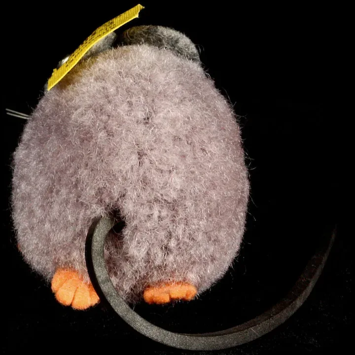 Early Steiff Gray Wool Miniature PomPom Mouse All ID Near Mint 1952 Only! 3 Early Steiff Gray Wool Miniature PomPom Mouse All ID Near Mint 1952 Only! - Image 3