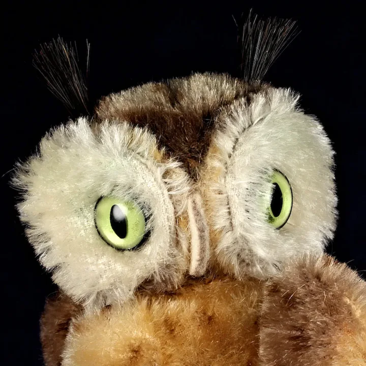 Next To Smallest Sister Earliest Model Steiff Wittie Owl Bird 2 IDs MAGIC EYES Great For Halloween! 1 Next To Smallest Sister Earliest Model Steiff Wittie Owl Bird 2 IDs MAGIC EYES Great For Halloween!