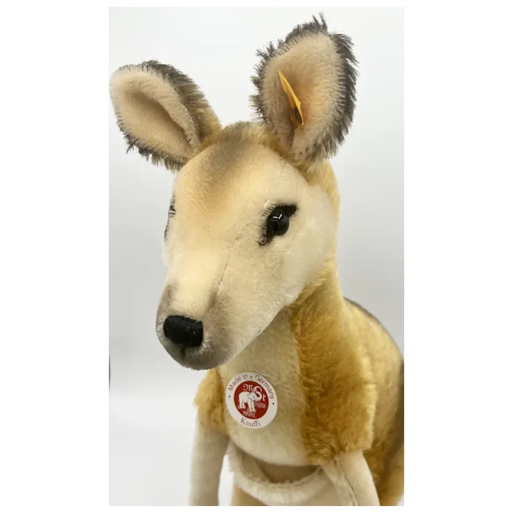 Steiff Kangaroo Knuffi With All ID - Mohair - EAN 062667 - 13" X 20" - Nice Big Roo! 8 Steiff Kangaroo Knuffi With All ID - Mohair - EAN 062667 - 13" X 20" - Nice Big Roo! - Image 8