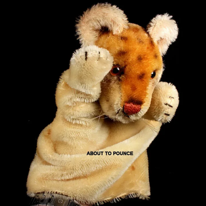 RARE Steiff LEA Lioness (NAMED) Wild Cat Hand Puppet Chest Tag ID 10 RARE Steiff LEA Lioness (NAMED) Wild Cat Hand Puppet Chest Tag ID - Image 10