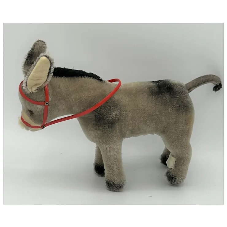 Vintage 1949 Hermann Teddy Original Donkey With Red Bridle And Reins - ID - Mohair 5 Vintage 1949 Hermann Teddy Original Donkey With Red Bridle And Reins - ID - Mohair - Image 5