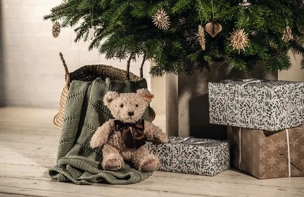 Steiff - 2024 Cosy Year Bear 113864 2 Steiff - 2024 Cosy Year Bear 113864 - Image 2