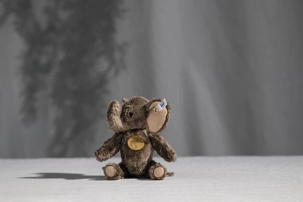 Steiff - Bombax Elephant 'Teddies For Tomorrow' 007101 3 Steiff - Bombax Elephant 'Teddies For Tomorrow' 007101 - Image 3