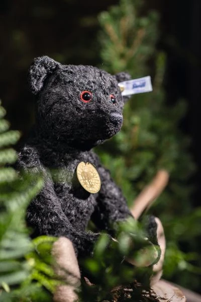 Steiff - 1912 Black Teddy Bear 'Teddies For Tomorrow' 028441 3 Steiff - 1912 Black Teddy Bear 'Teddies For Tomorrow' 028441 - Image 3