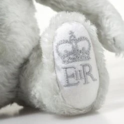 *Steiff - Queen Elizabeth II Dedication To Service Ltd. 691300 -Steiff loadimages207 1687252617